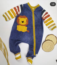 Carica l'immagine nel visualizzatore di Gallery, Tutina Lion Jeans