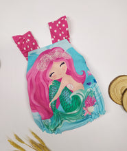 Carica l'immagine nel visualizzatore di Gallery, Salopette/pagliaccetto Sirena